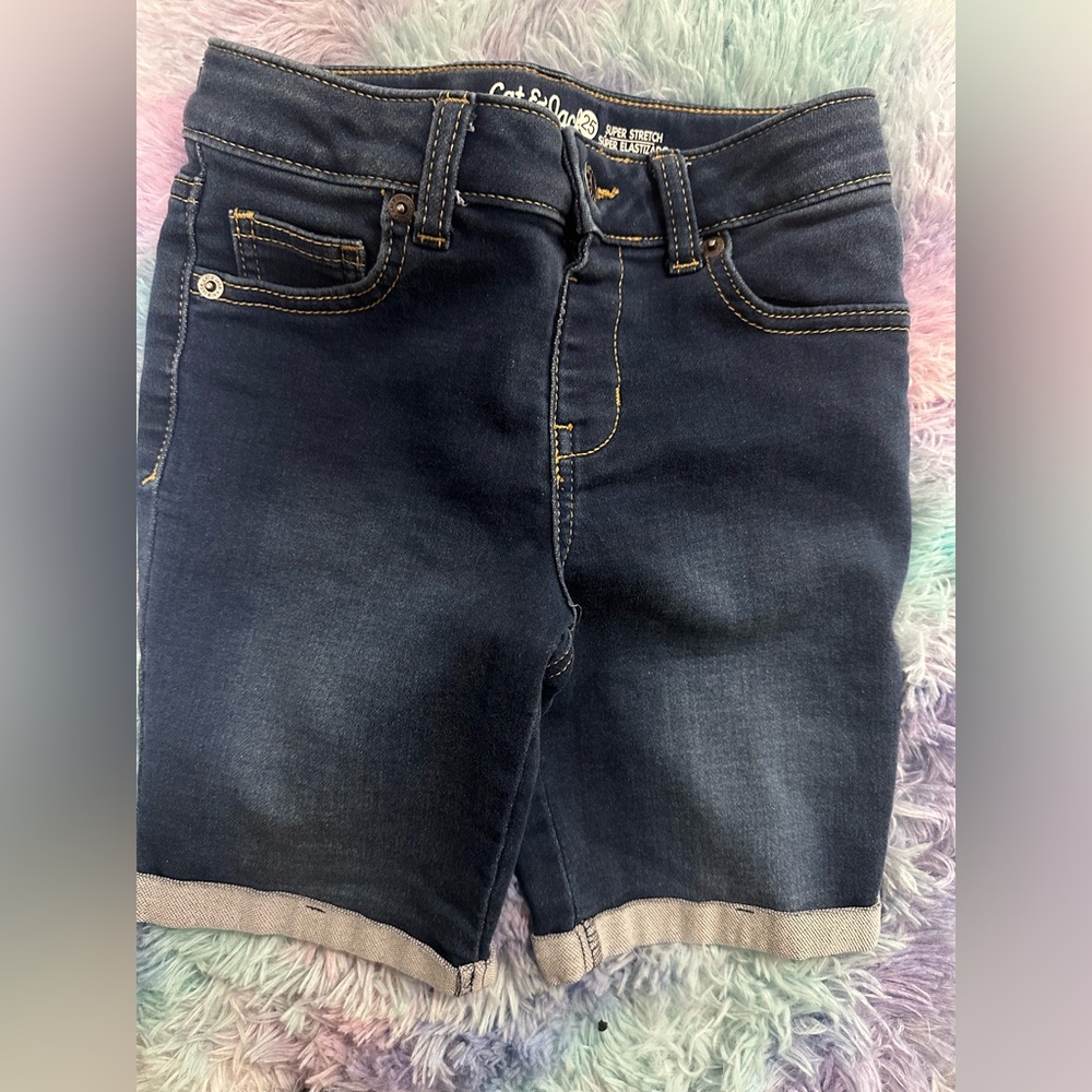 Cat & Jack Super Stretch Bermuda jean shorts size medium (8)